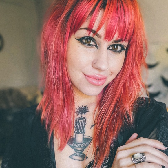 Meet your Posher, Ladybird - Picture 1 of 1